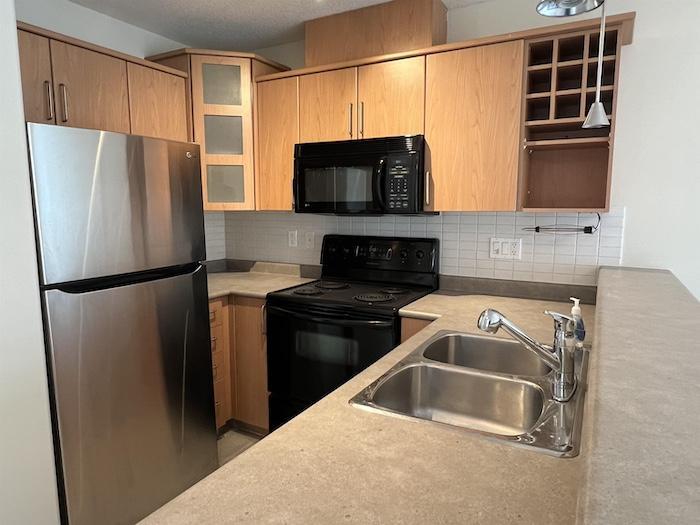 3142 St. Johns Street, Port Moody - Photo 4