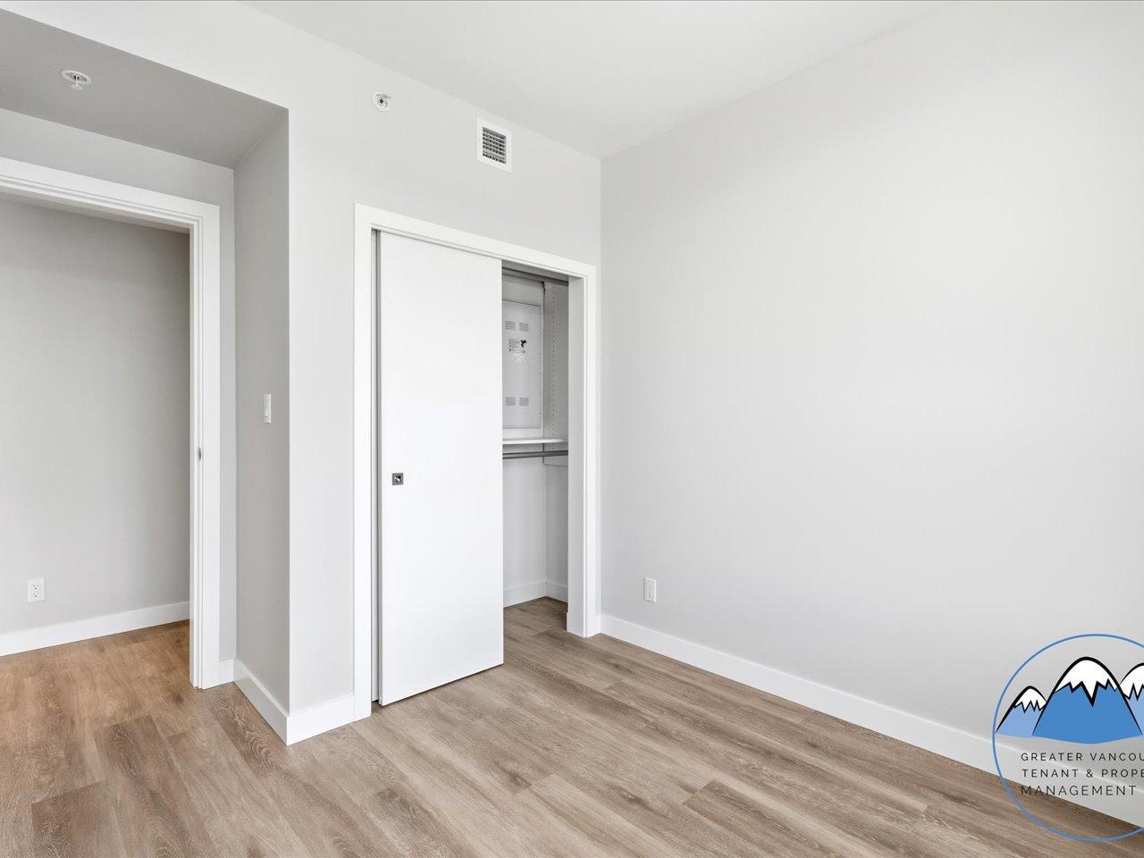 567 Emerson Street, Coquitlam - Photo 11