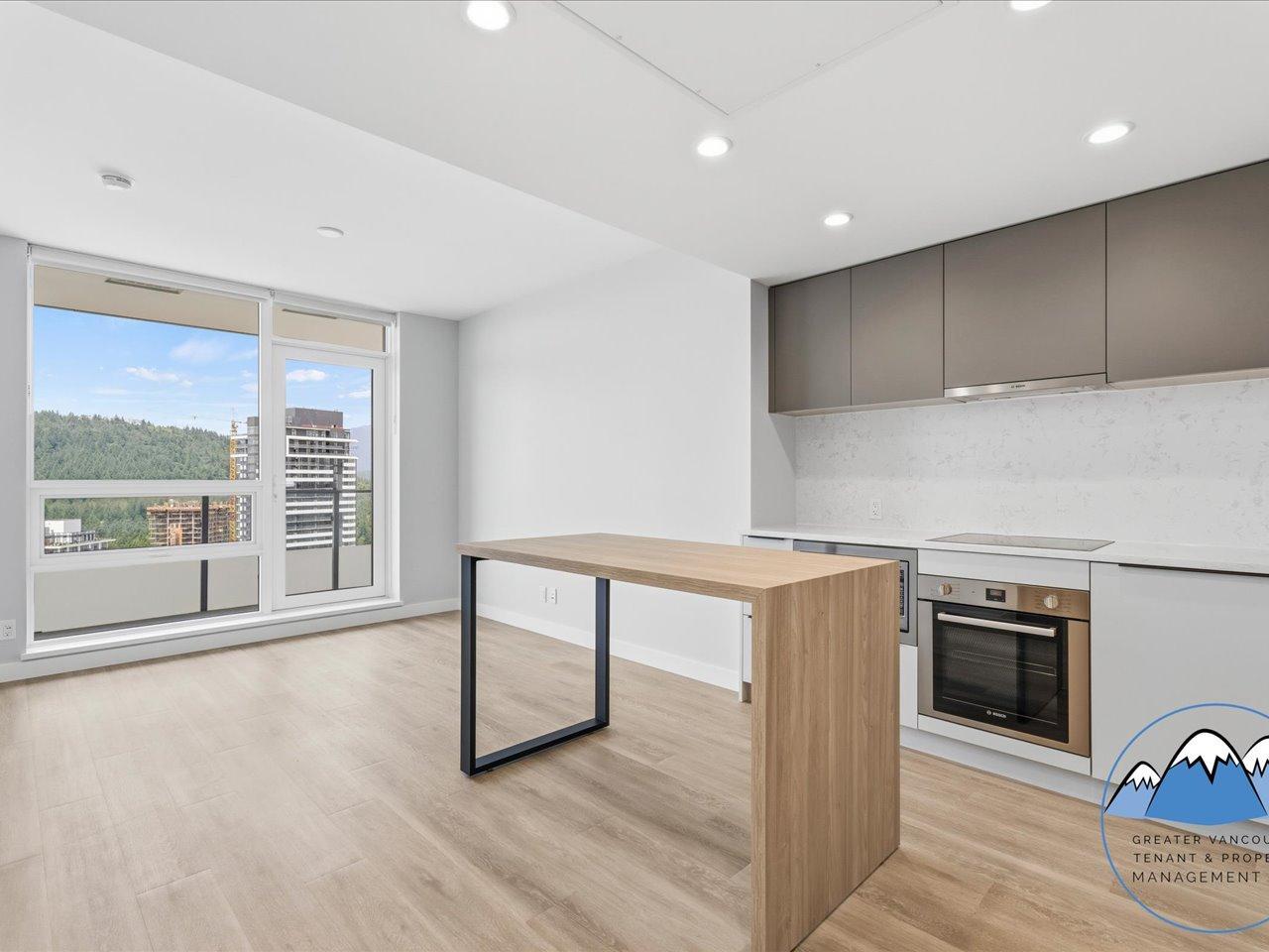 567 Emerson Street, Coquitlam - Photo 2