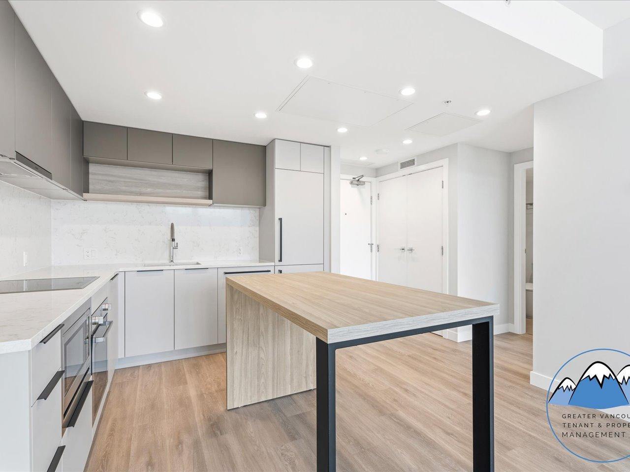 567 Emerson Street, Coquitlam - Photo 5