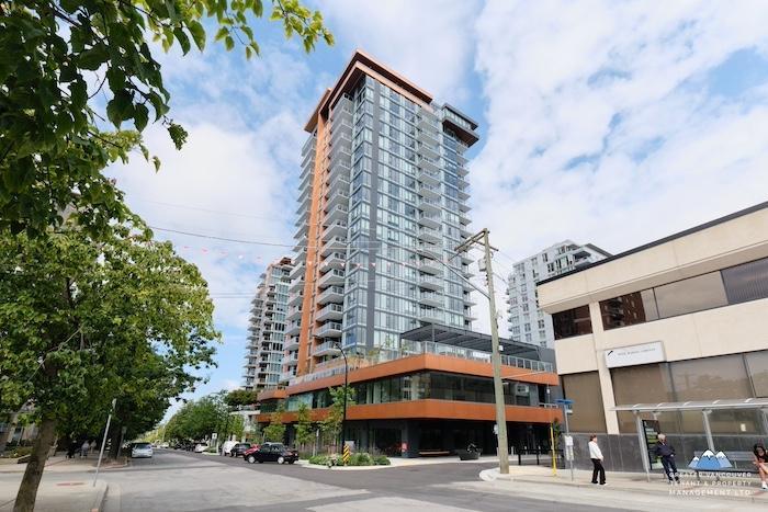 128 15th st w, North Vancouver - Photo 23