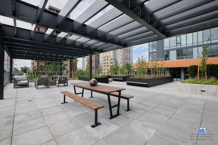 128 15th st w, North Vancouver - Photo 21