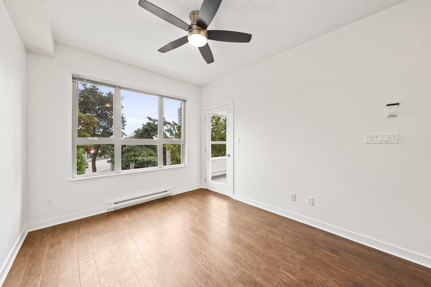 3688 Inverness St - Photo 8