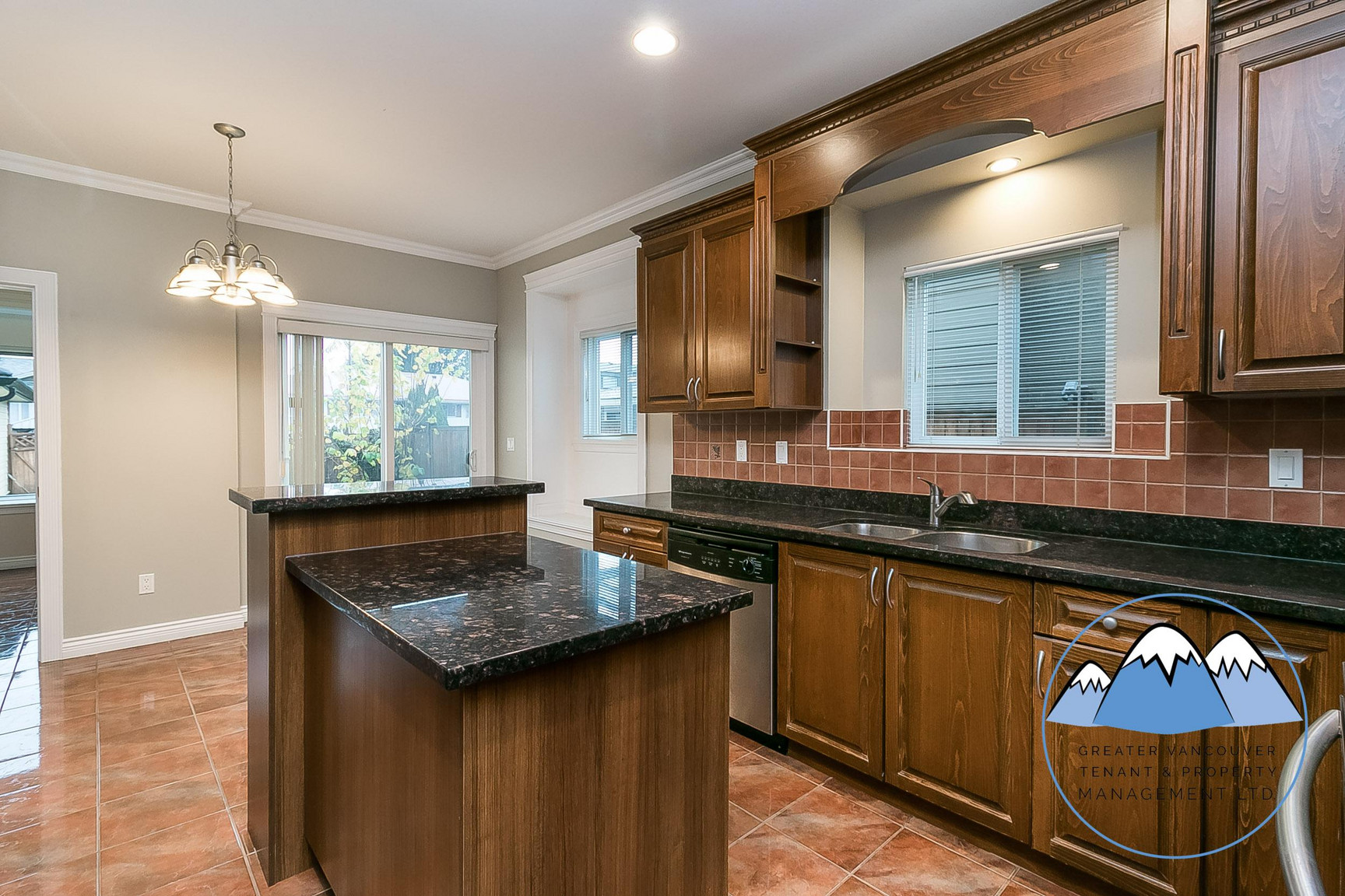 901 Cliff Ave - Photo 2