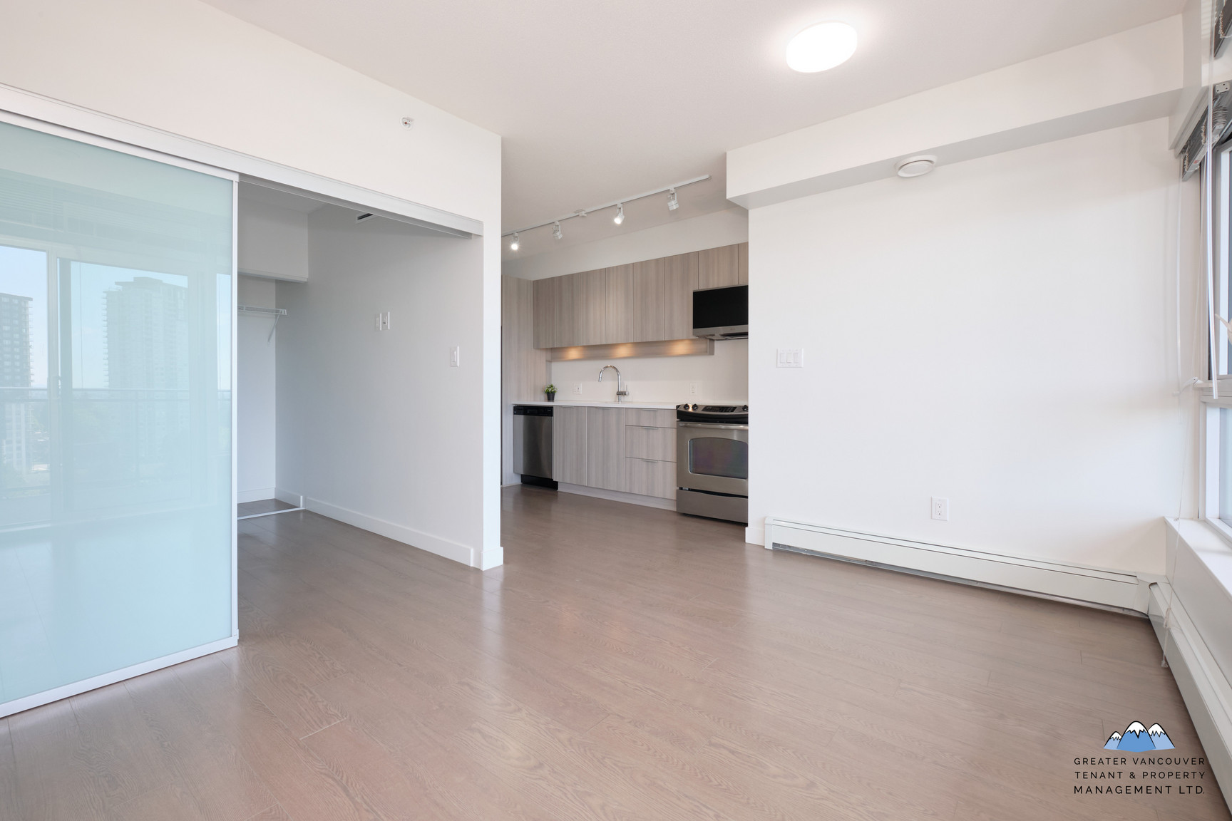 13308 Central Avenue, Surrey - Photo 6