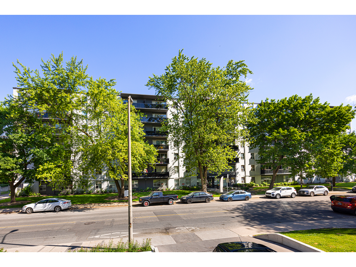 100 Cosburn Ave. - Photo 3