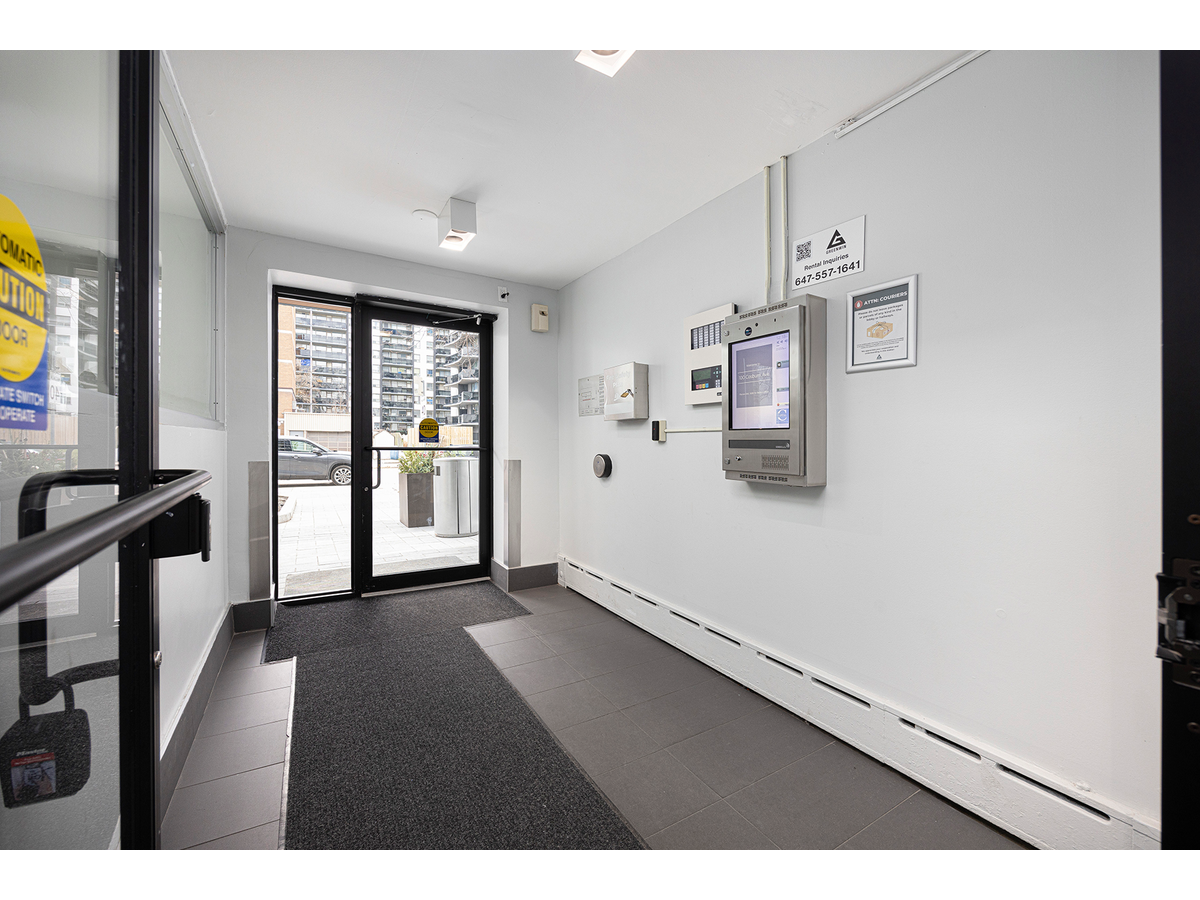 100 Cosburn Ave. - Photo 12