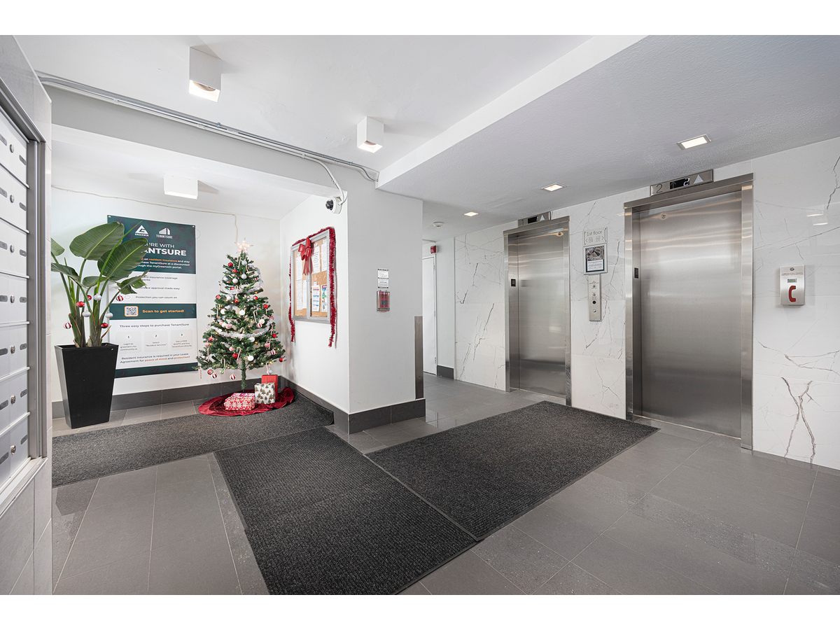 100 Cosburn Ave. - Photo 14