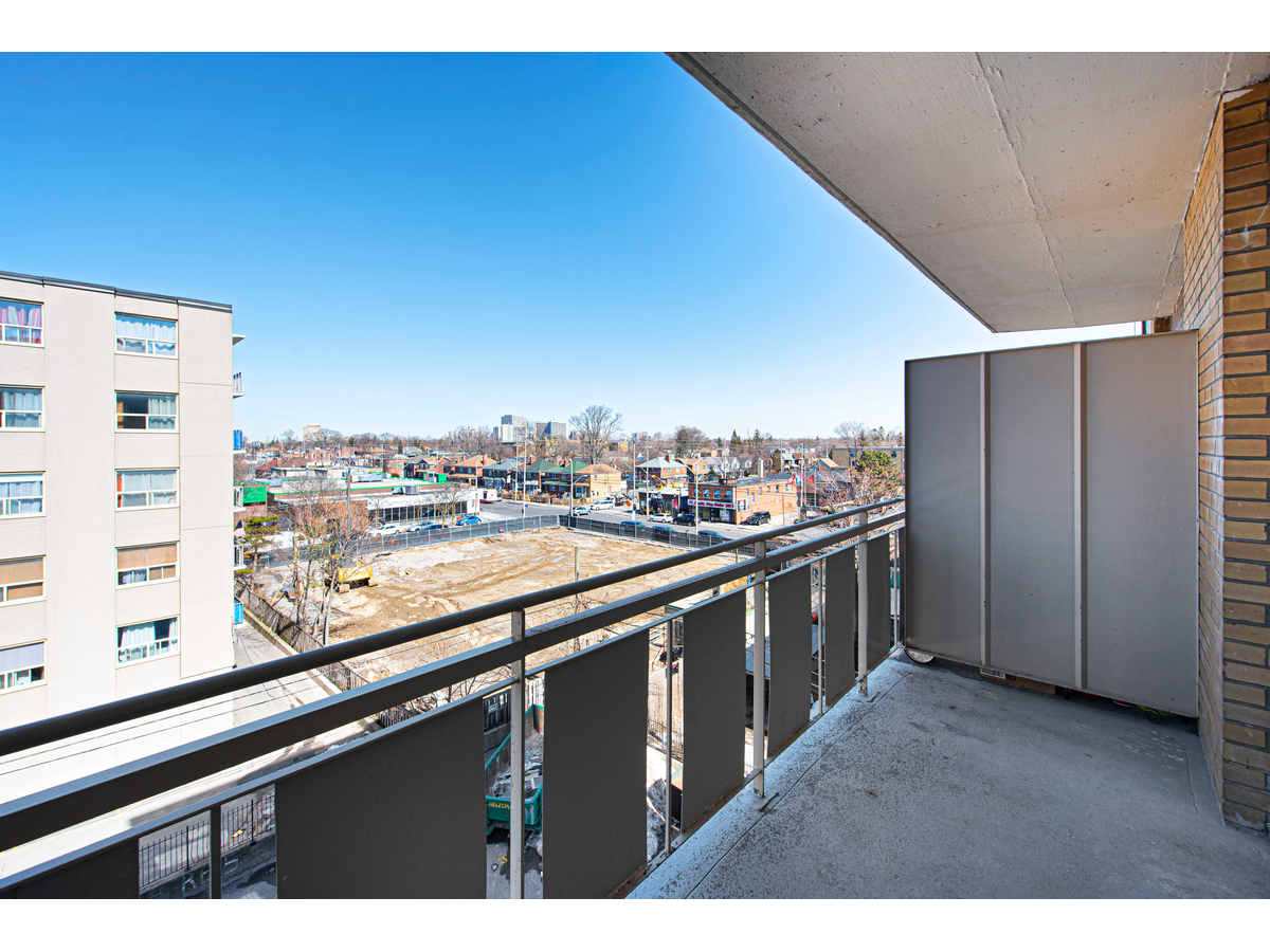 100 Cosburn Ave. - Photo 19