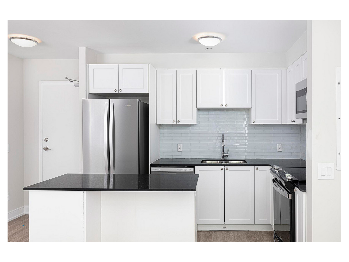 65 Hillside Dr. - Photo 5