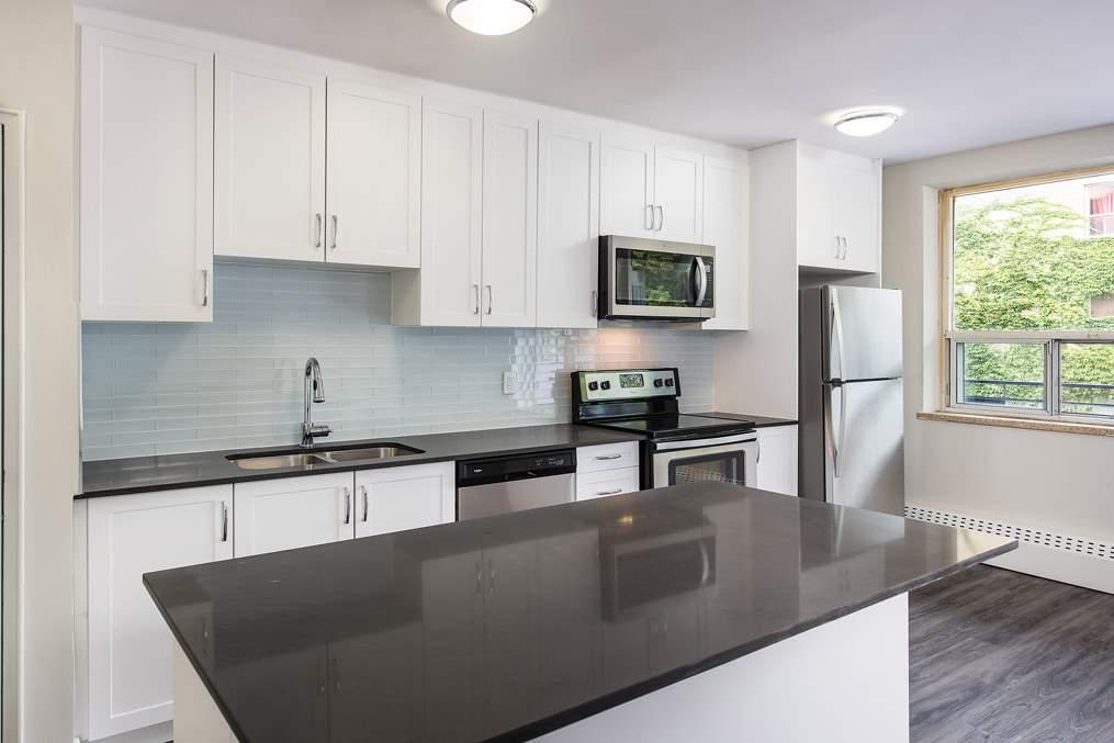 2893 & 2897 St. Clair Ave. E - Photo 9