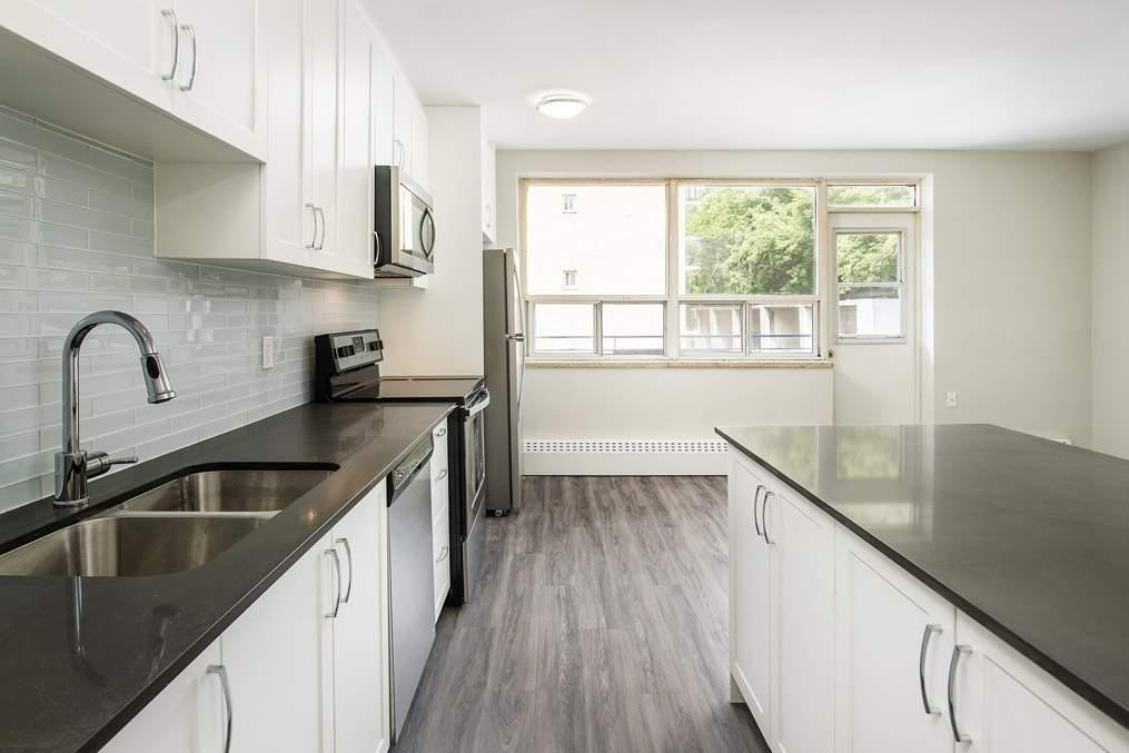 2893 & 2897 St. Clair Ave. E - Photo 10