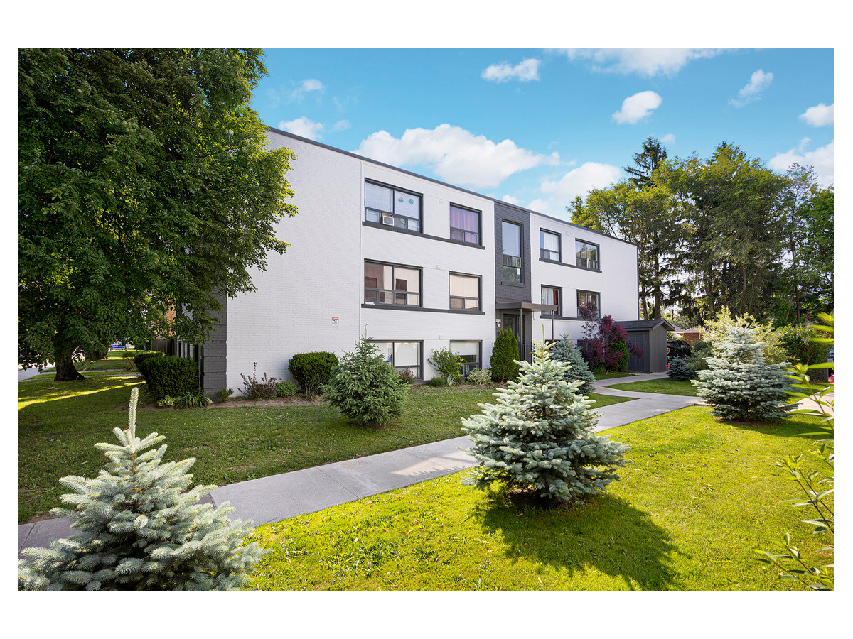 2893 & 2897 St. Clair Ave. E - Photo 12