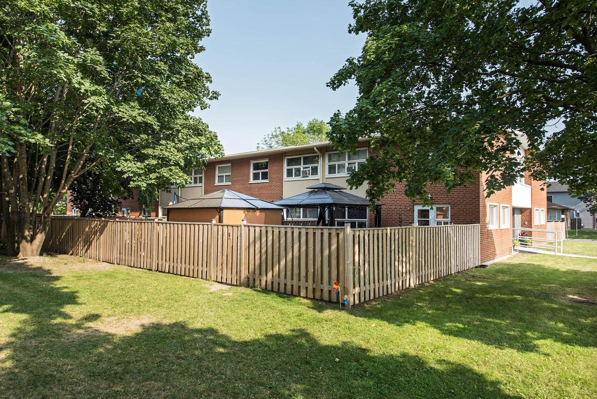 2029-2055 Victoria Park Ave. - Photo 11