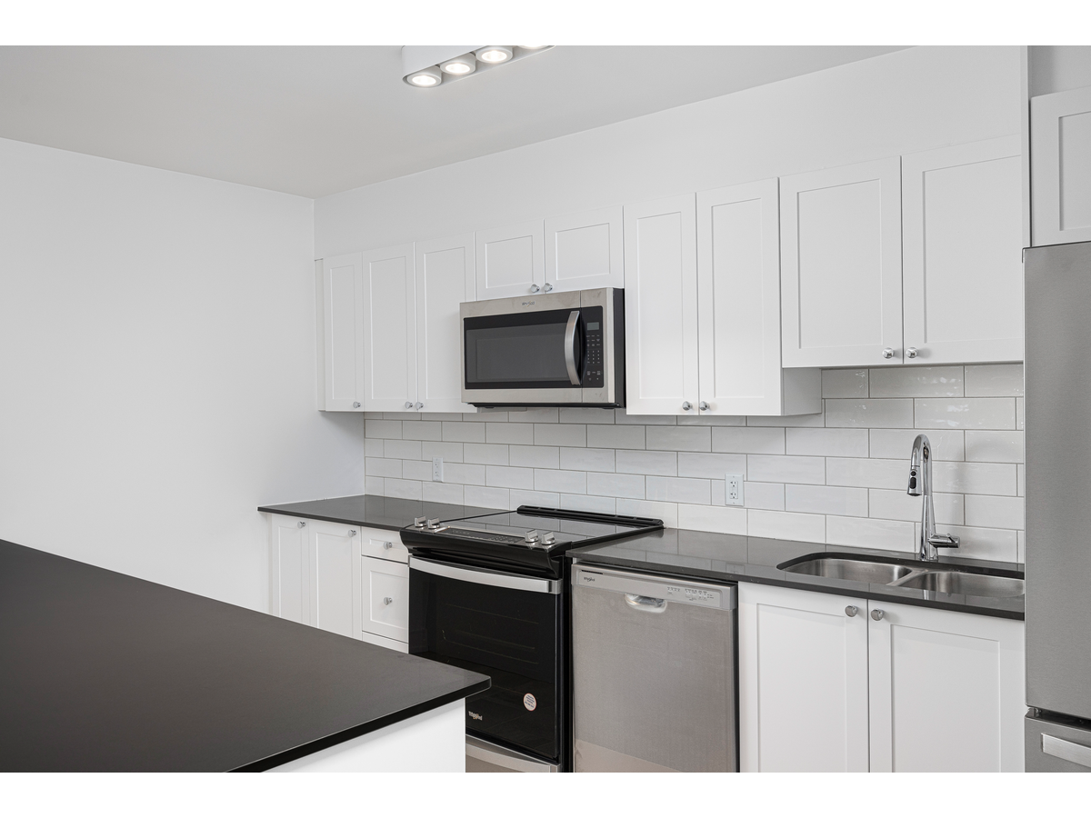 70 Parkwoods Village Dr. - Photo 12