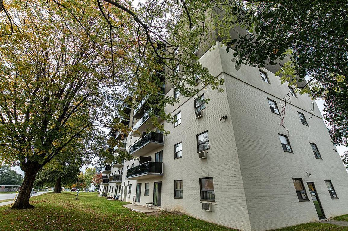 607 & 611 Heritage Dr.
