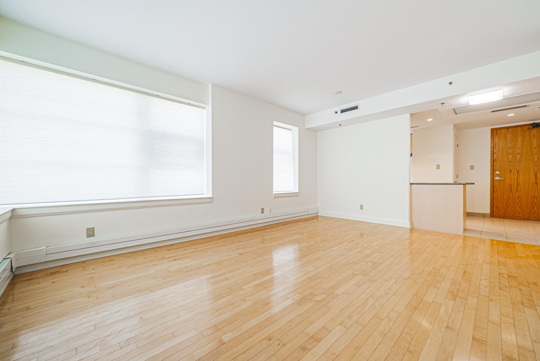 1425 Bayview Ave.