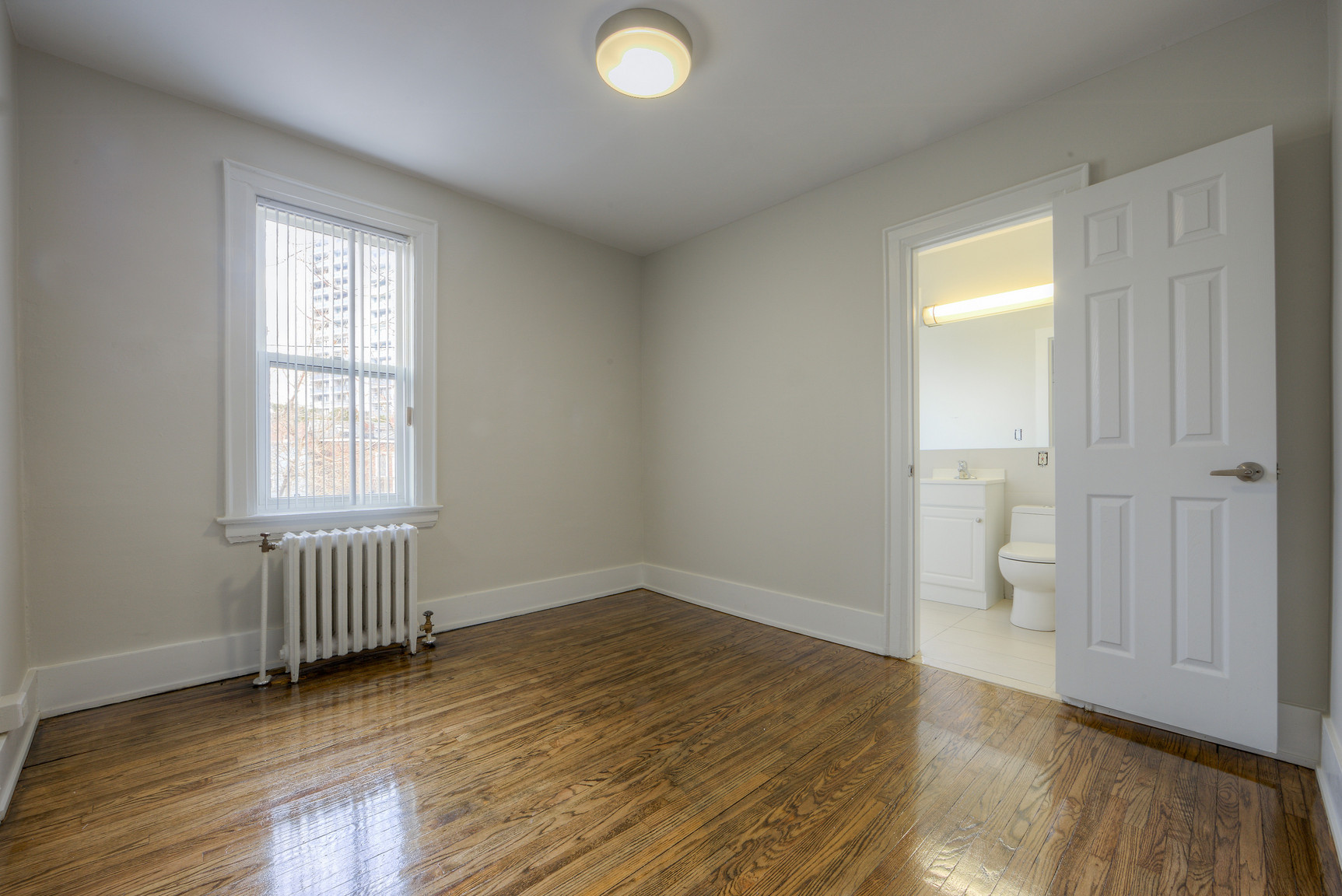 778 Broadview Avenue - Photo 7