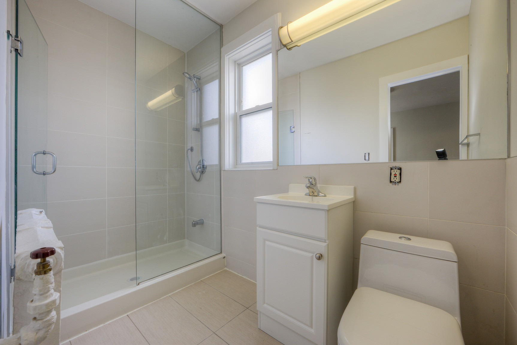778 Broadview Avenue - Photo 15