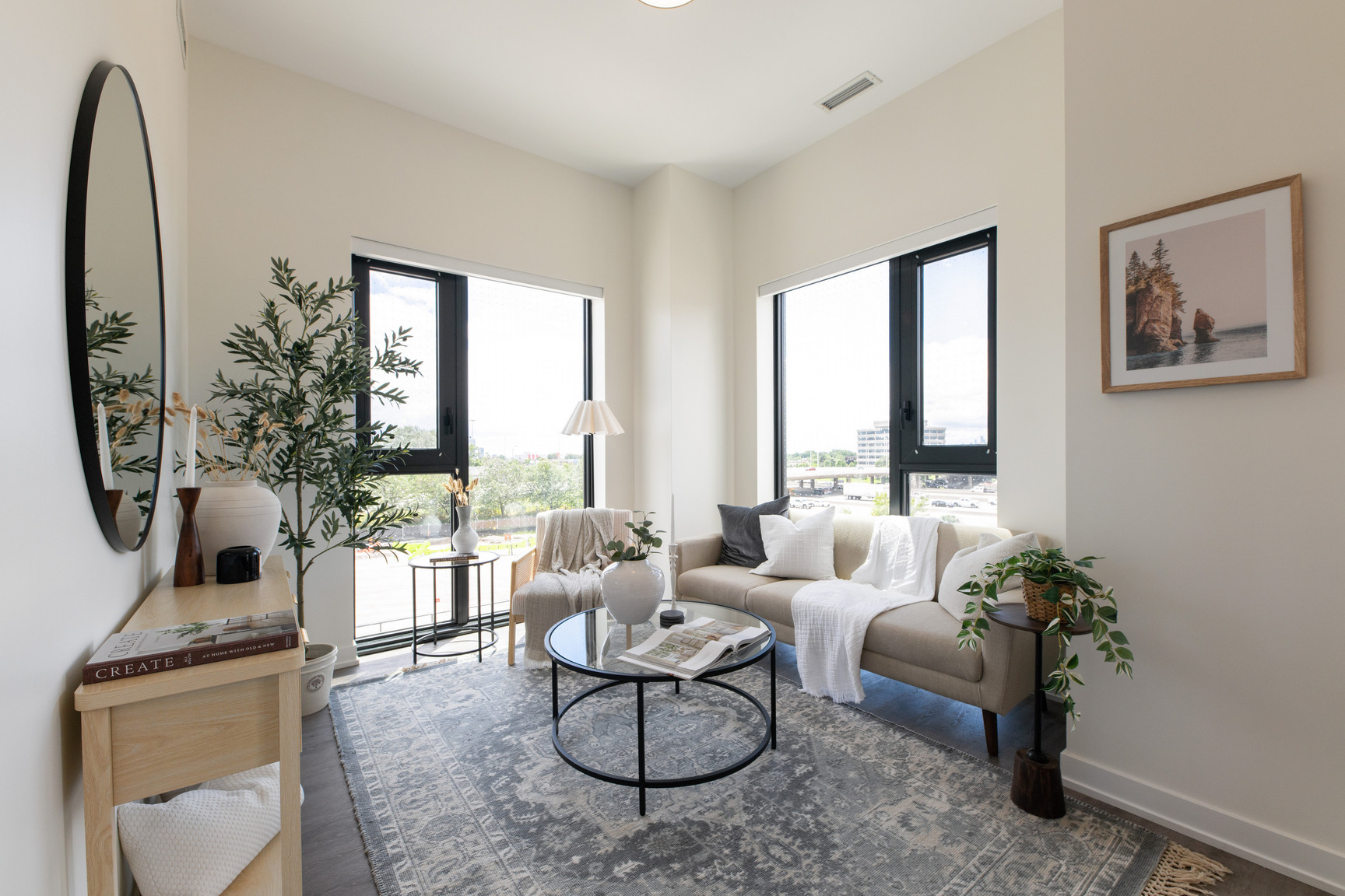 West Square Cityview - Photo 9