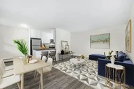 607 & 611 Heritage Dr.