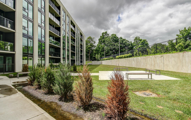 The Woodside, Highland Suites