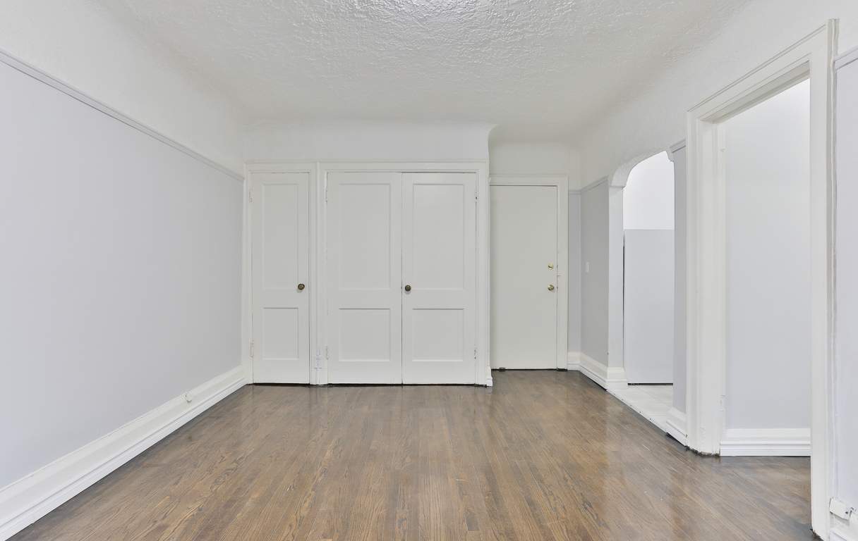 Exclusive rentals in Bathurst and St Clair Greenwin