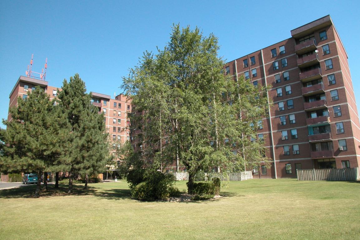 Brampton rental apartments Eastbourne & Balmoral Greenwin