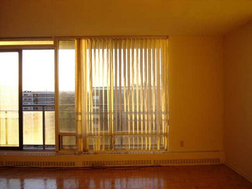 Apartments for rent in Etobicoke West Mall Greenwin