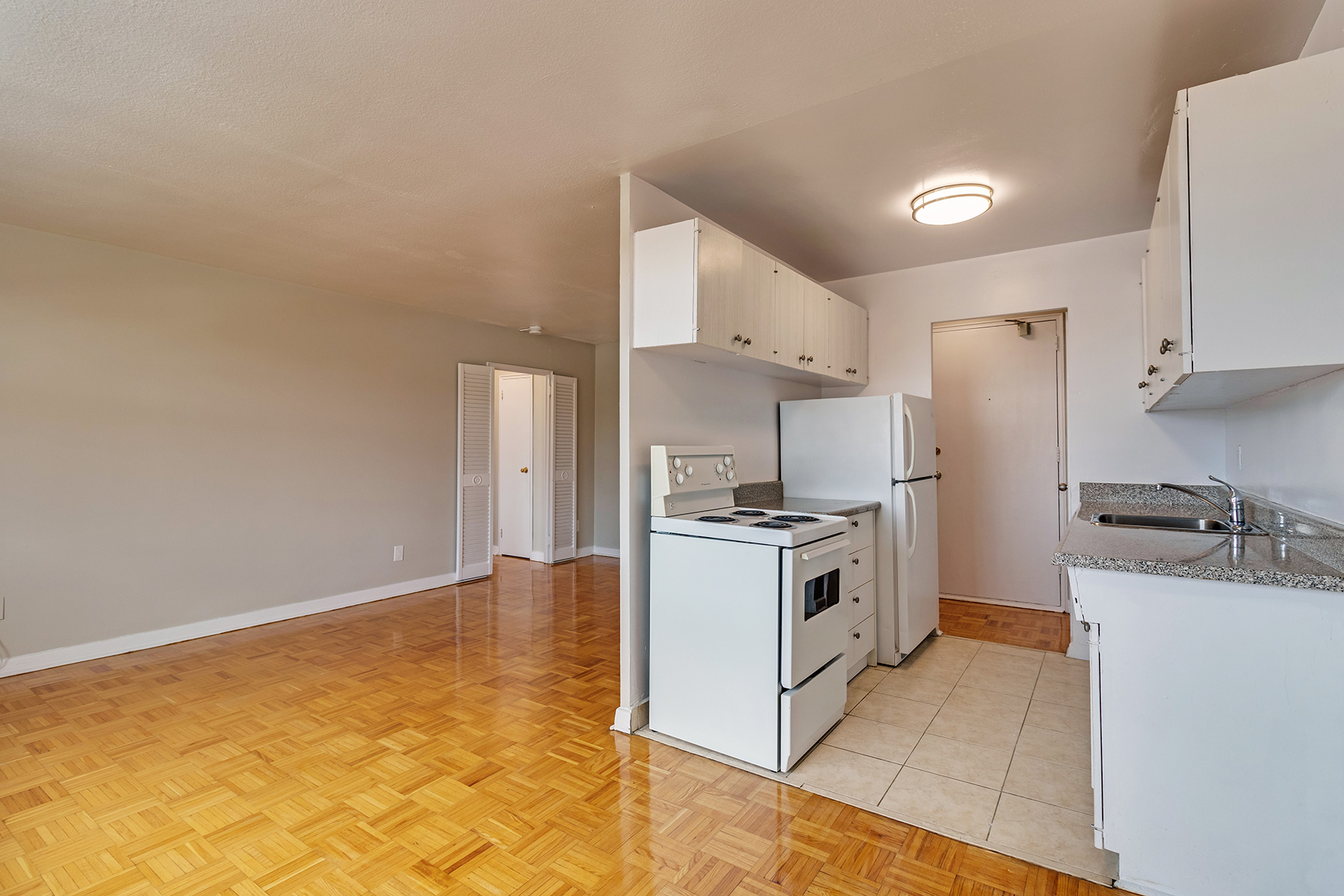 10 Ionview Rd., Scarborough, ON M1K 2Z2 — photo 3