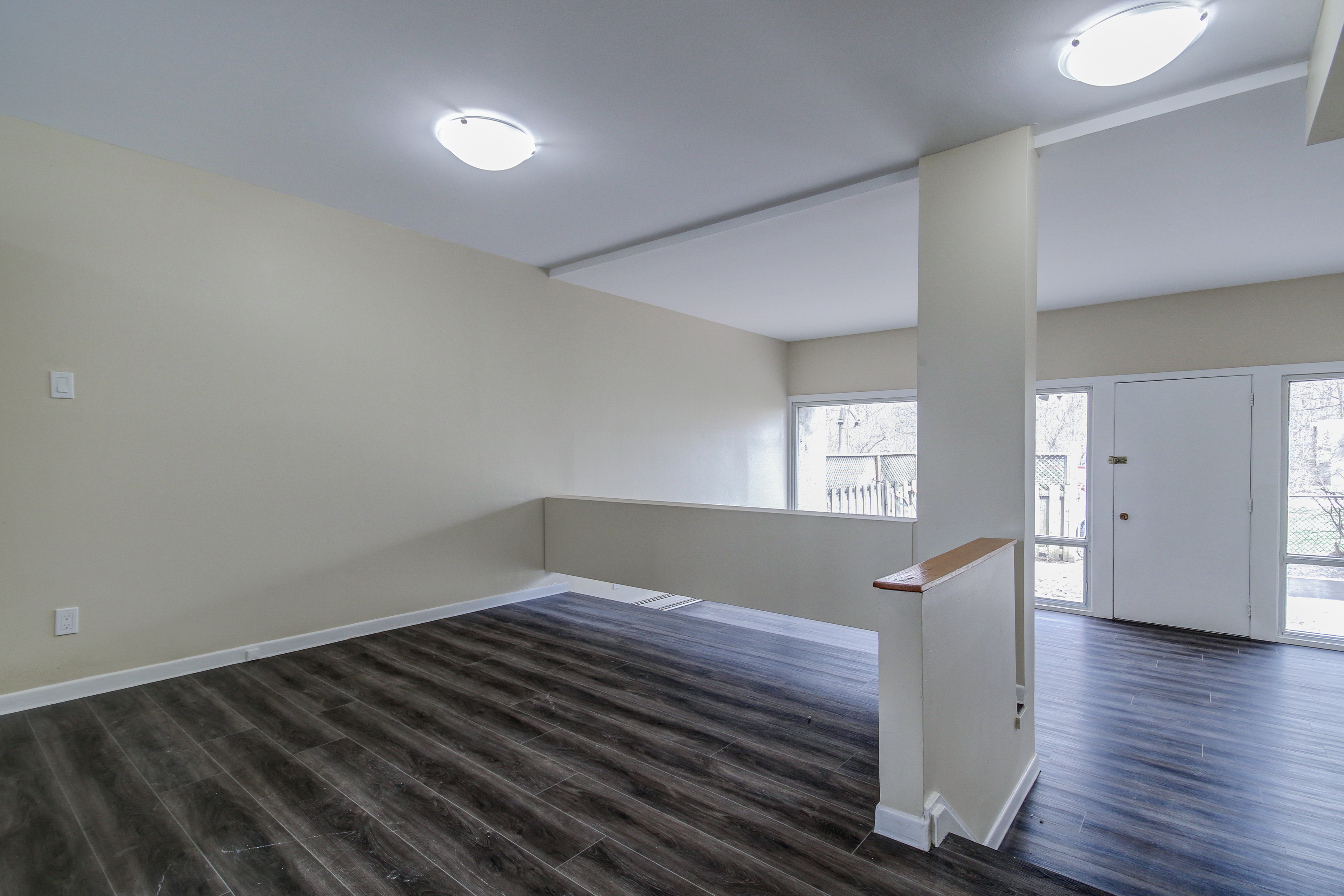 47-53 Valley Woods Road, North York, ON M3A 2R5 — photo 2
