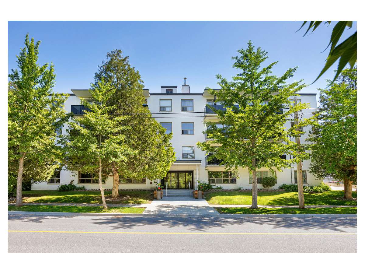 55 Forty Second Street, Etobicoke, ON M8W 3P3 — photo 1