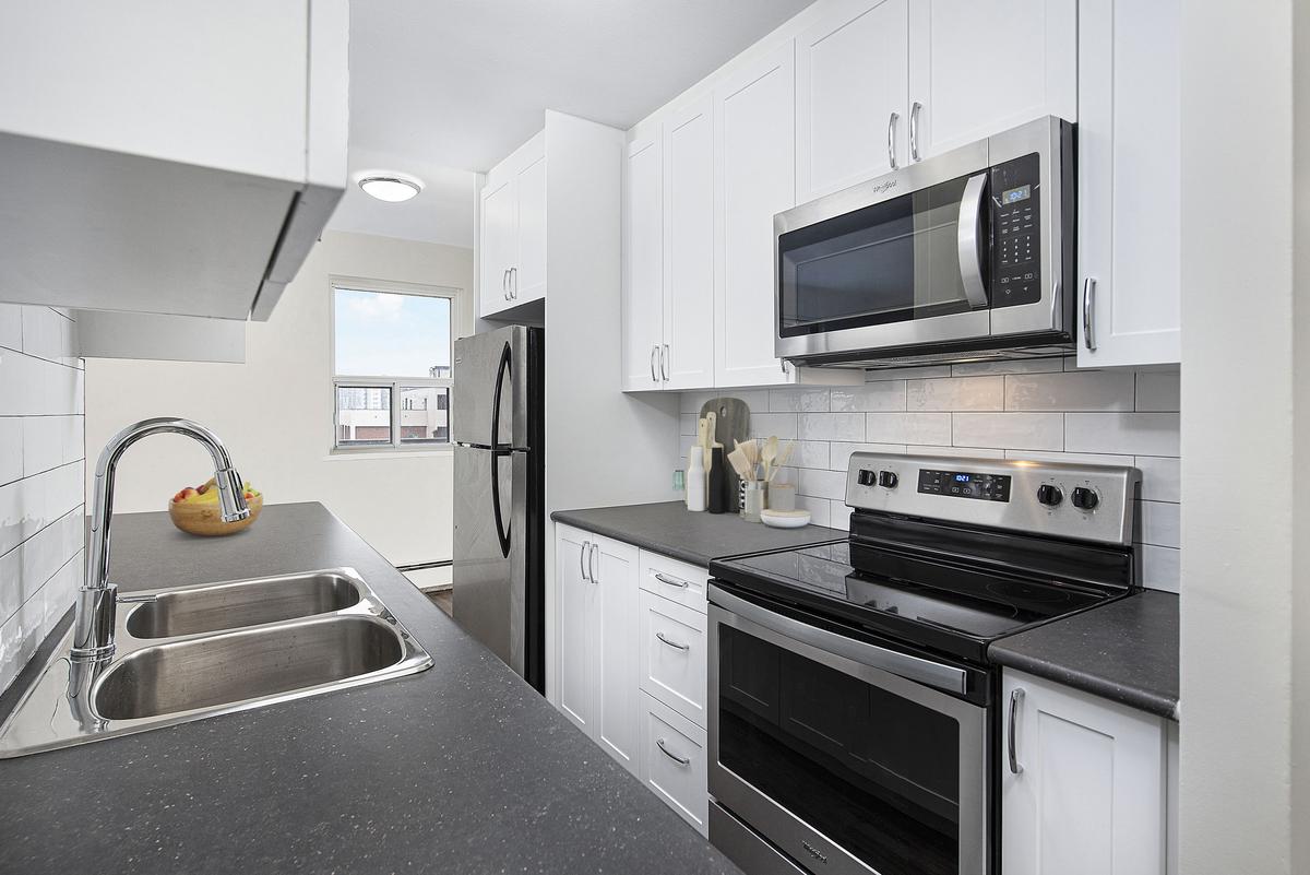 4500 Jane Street, North York, ON M3N 2K6 — photo 1
