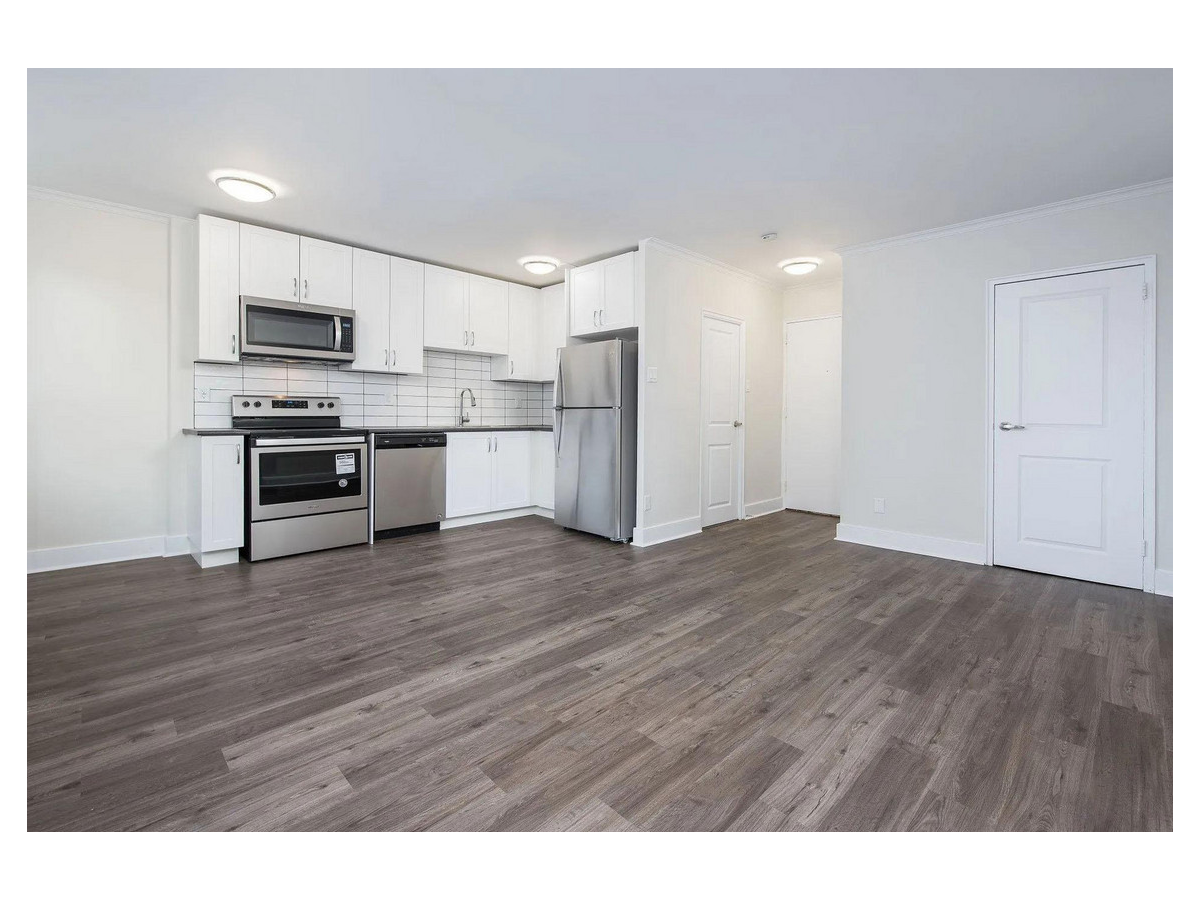 2278 Weston Road, Toronto, ON M9N 1Y9 — photo 1