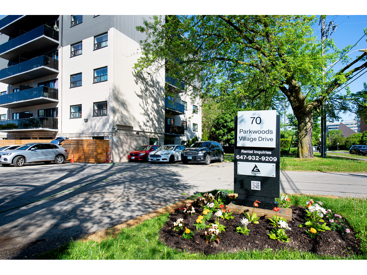 70 Parkwoods Village Drive, North York, ON M3A 2X7 — photo 1
