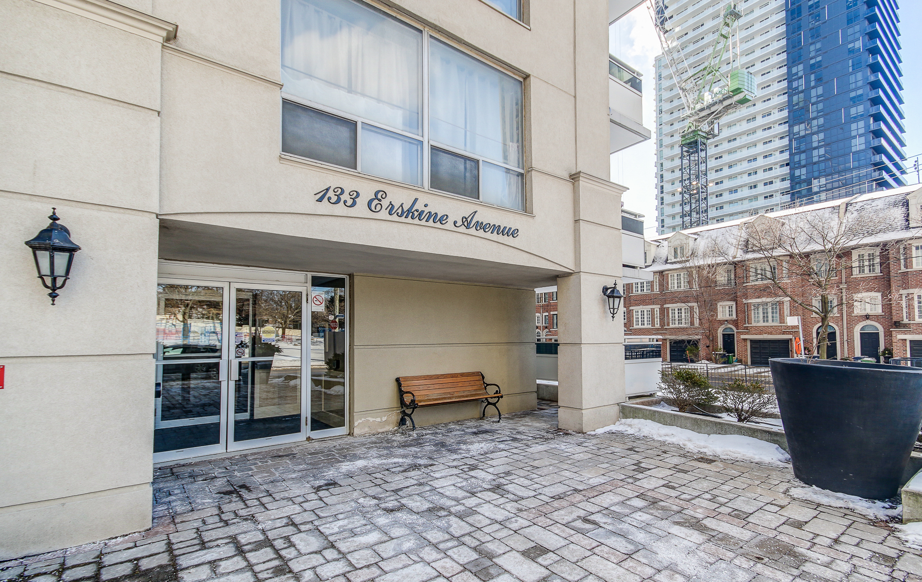 133 Erskine Ave., Toronto, ON M4P 1Y8 — photo 2