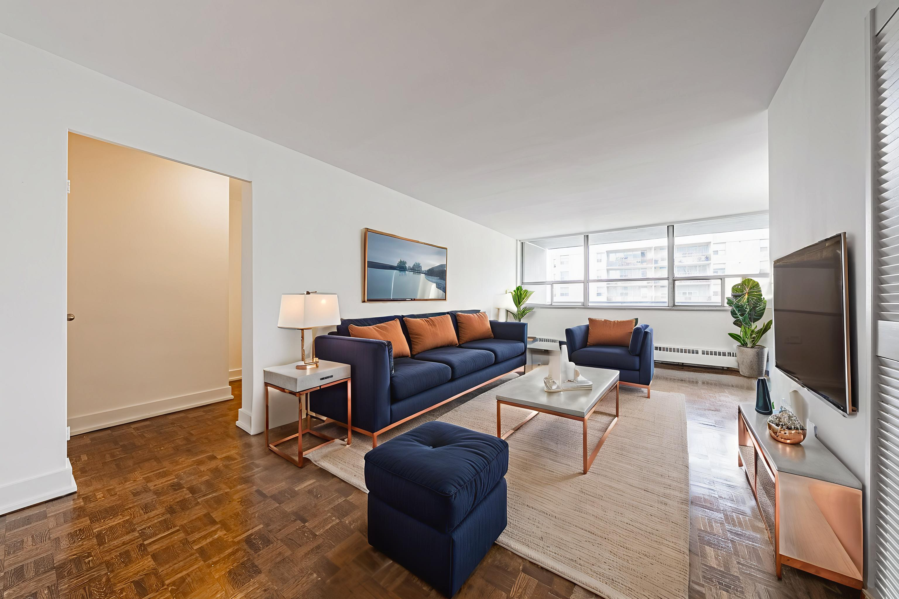 370 Ridelle Ave., Toronto, ON M6B 4B4 — photo 3
