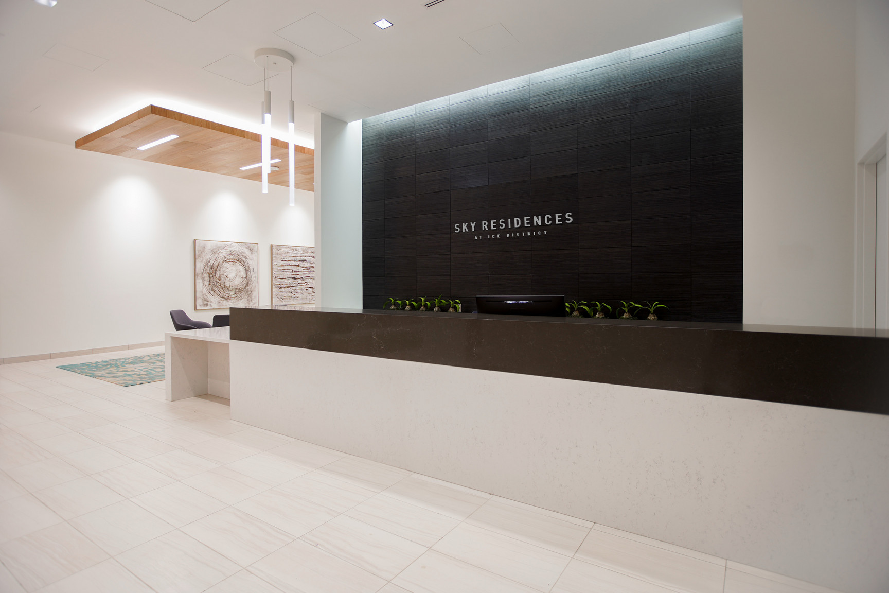 SKY Residences - Photo 3