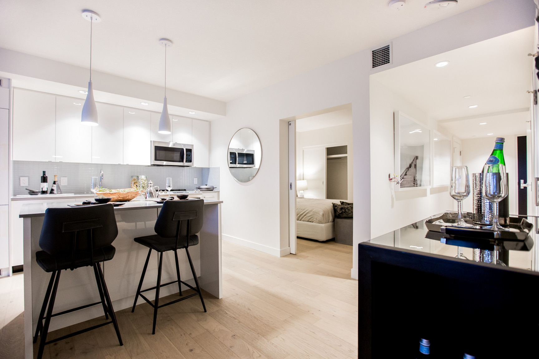 SKY Residences - Photo 18