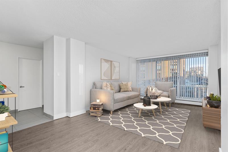 Park Royal Apartments - Photo 9