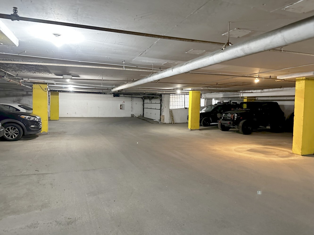 Panorama Court - Photo 8