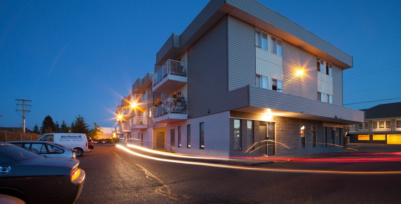 Lakeview Centre - Photo 4