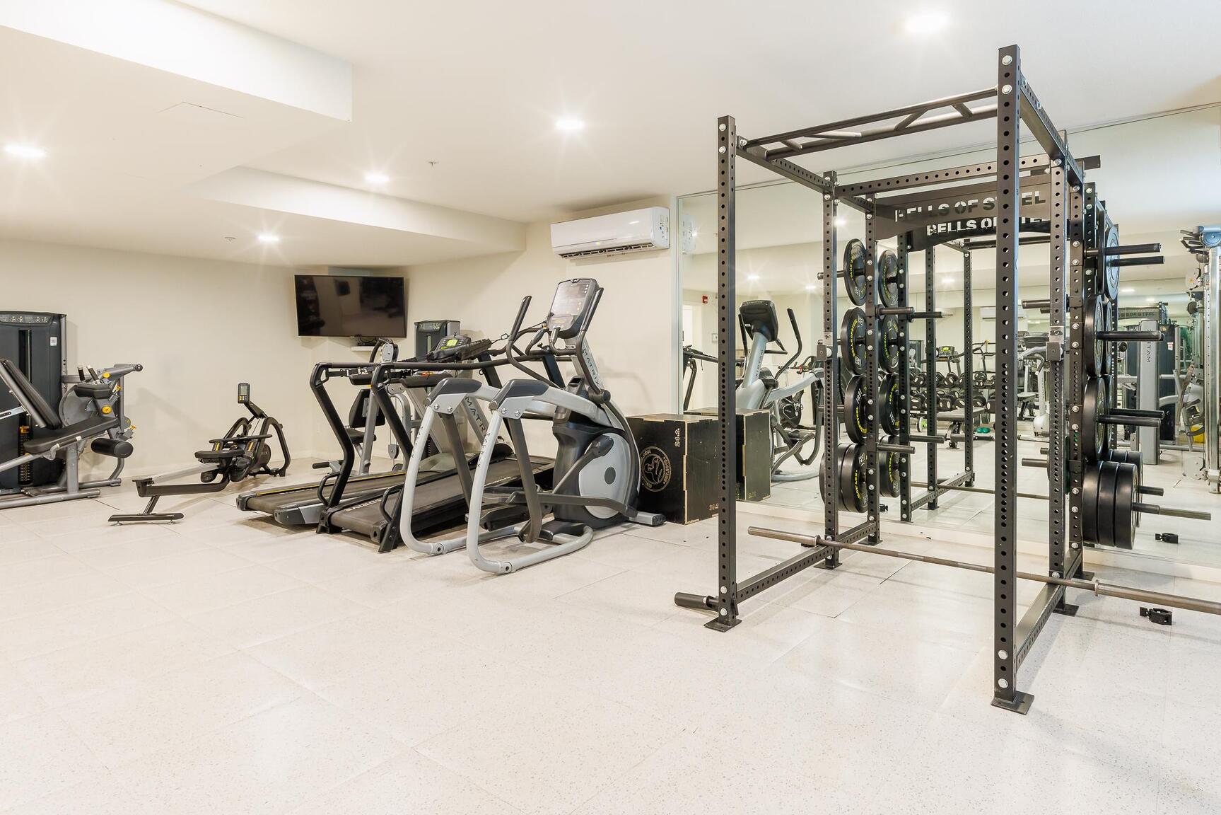 Lyfe Apartments - Photo 8