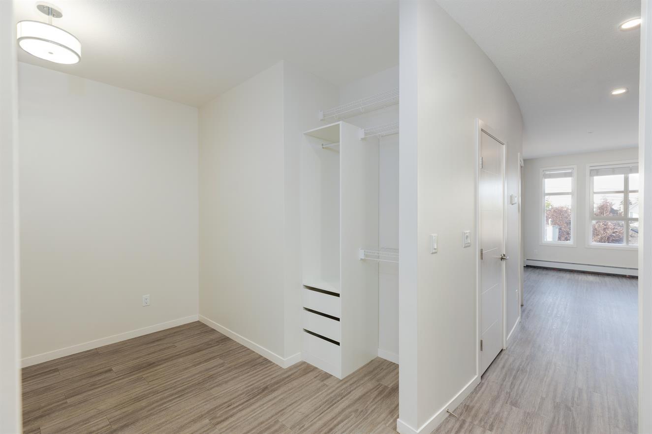Lyfe Apartments - Photo 18