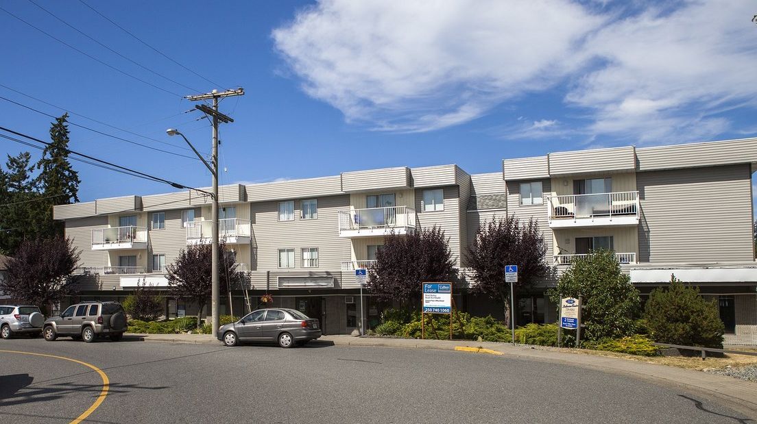 Lakeview Centre - Photo 1