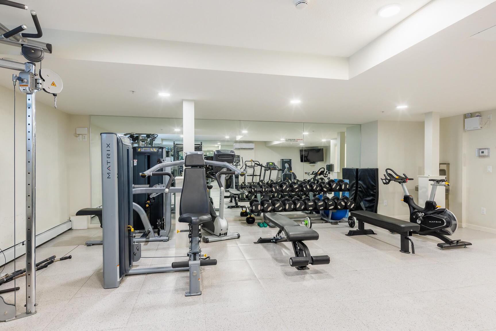 Lyfe Apartments - Photo 9