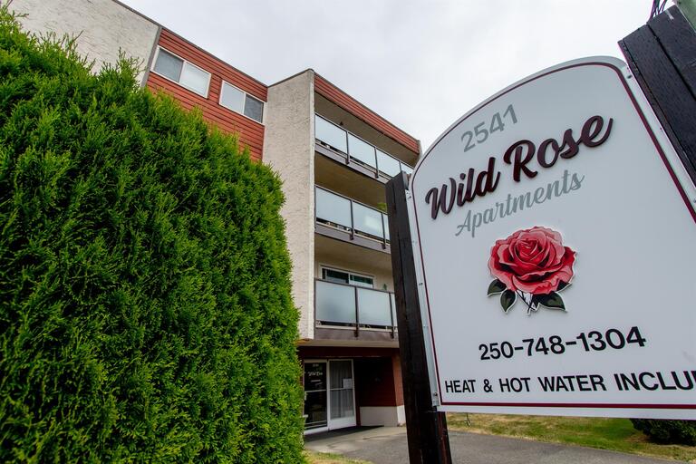 Wild Rose Apartments