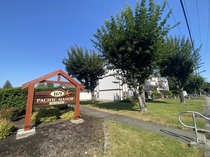 Pacific Manor