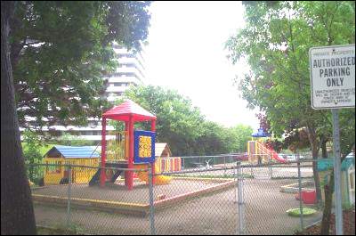 Rosslyn Residences - Photo 8
