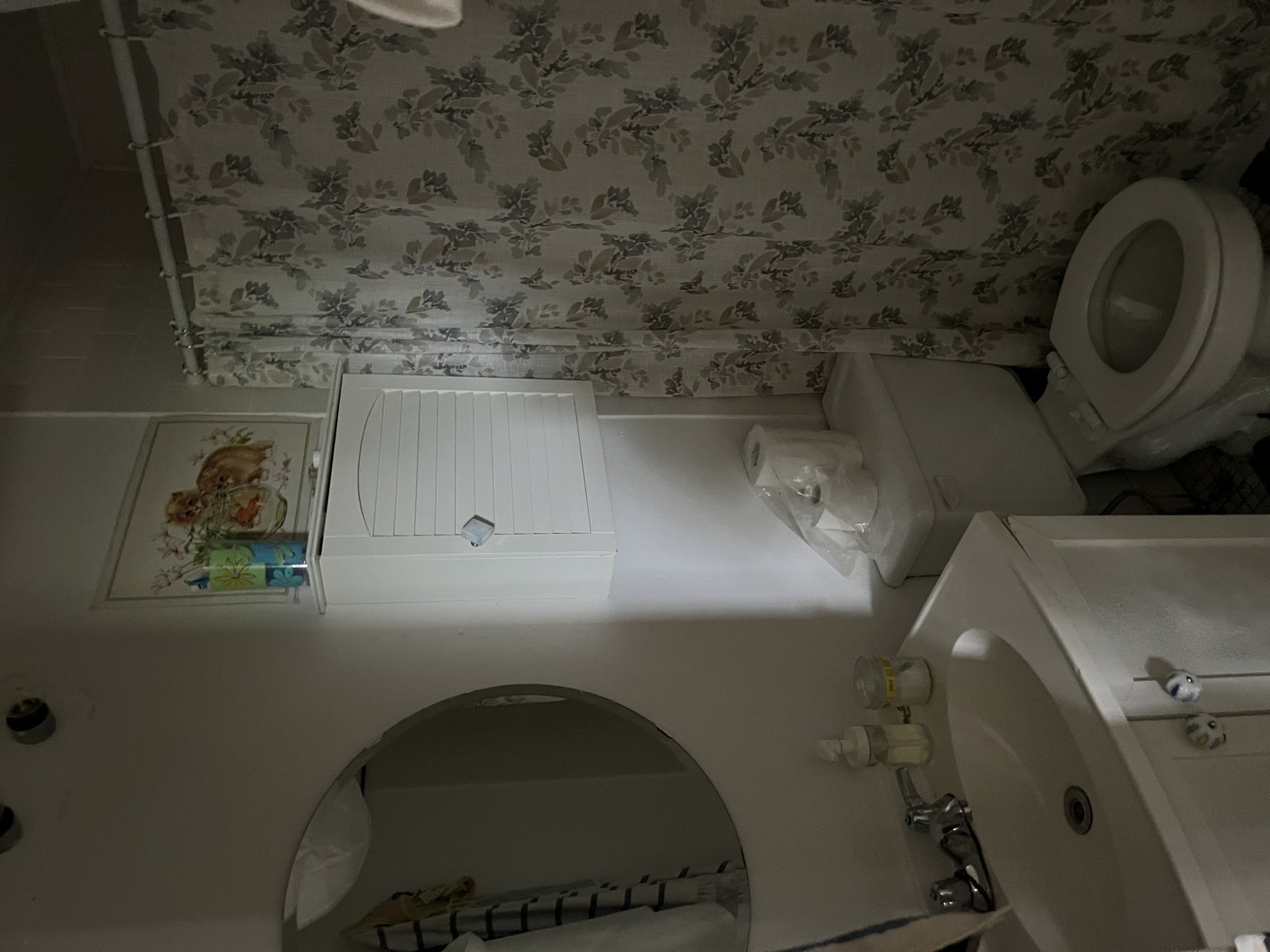 Gladstone Suites - Photo 158
